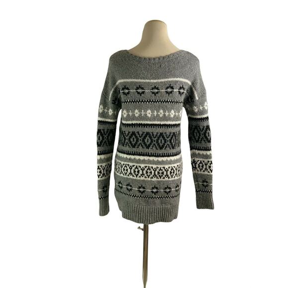 American Eagle Gray white Fair Isle Sweater Small - Picture 2 of 8